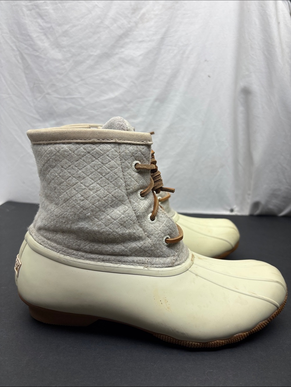 Sperry Beige Duck Boots, SZ 8.5 women’s - Picture 2 of 9